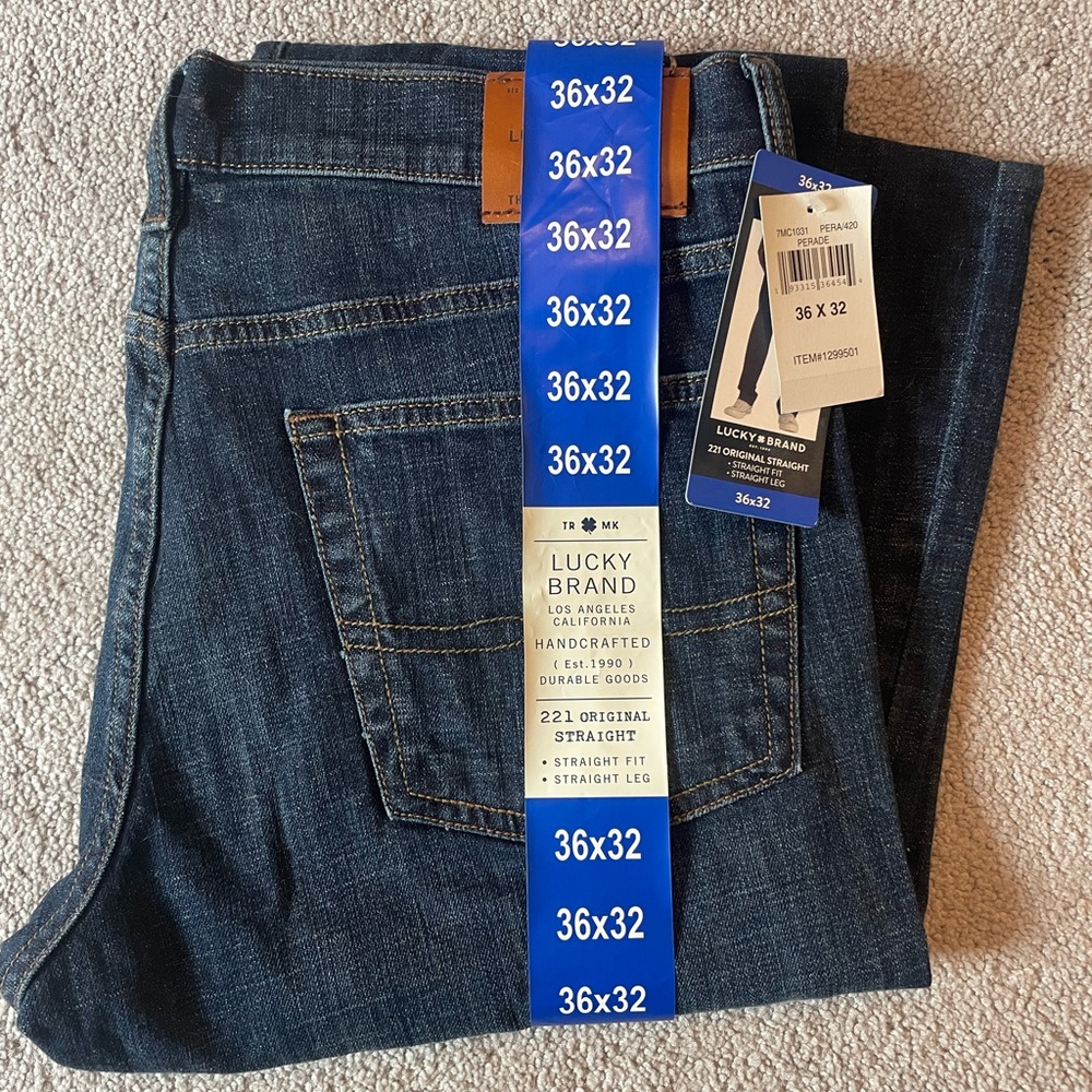 Lucky Brand 221 Original Straight Jeans
